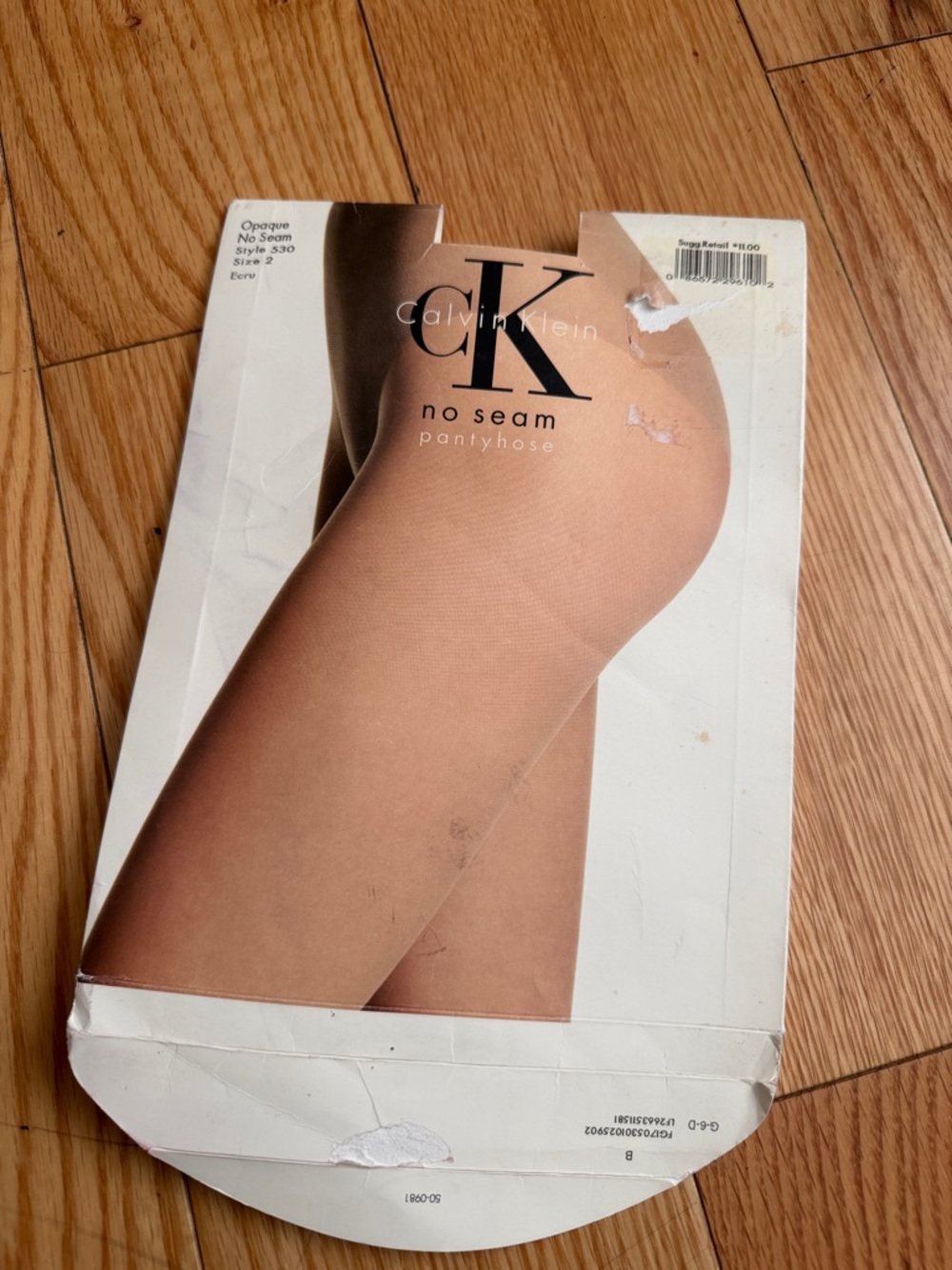 Calvin Klein No Seam Pantyhose - Ecru color
